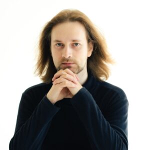 Арсений Коноплёв